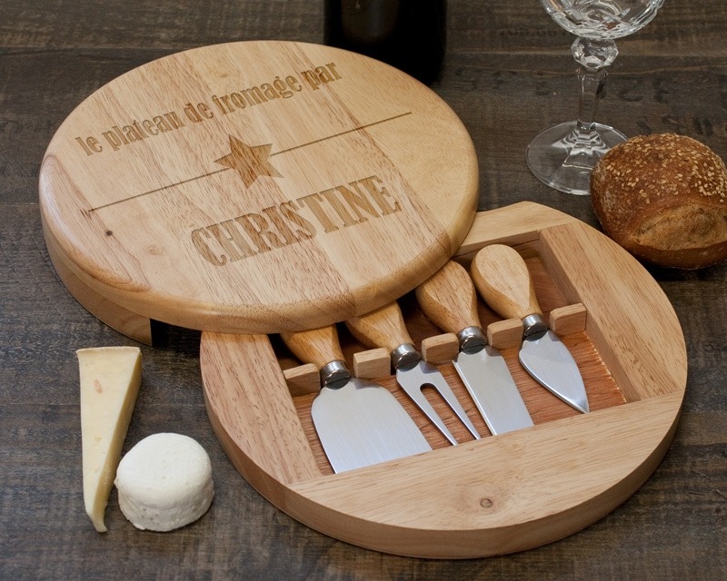 Cadeau de Noël : Set à fromage gravé