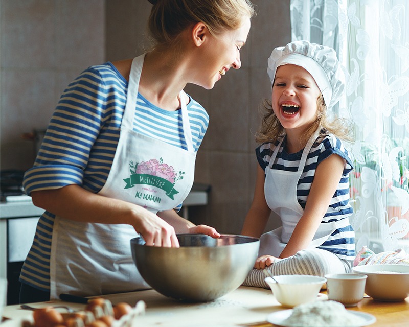 Tablier Maman fleurie personnalisable, nouveauté Fête des mères