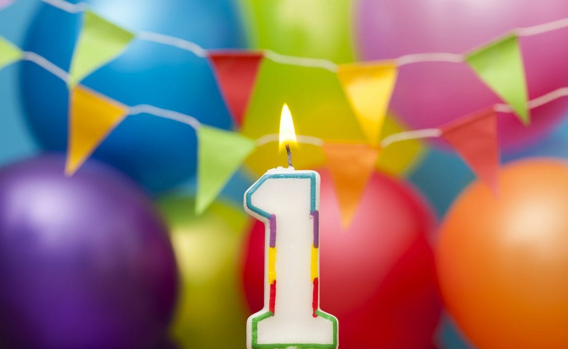 Quel Cadeau Original Pour Un Bebe De 1 An Le Mag De Cadeaux Com Quel Cadeau Original Pour Un Bebe De 1 An Le Mag De Cadeaux Com