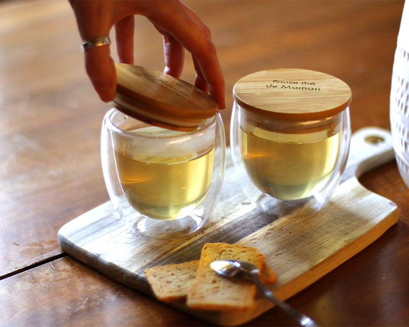 Tasse à thé en verre avec couvercle personnalisé - Message