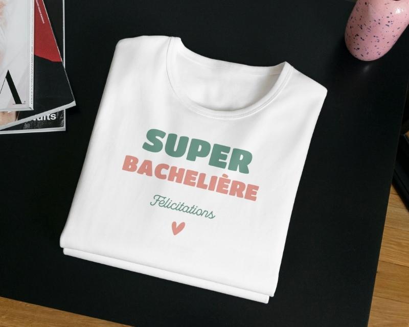 T-shirt femme personnalisé - Super Bachelière