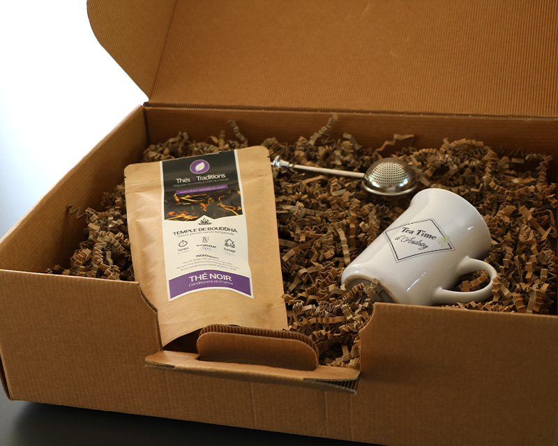 Coffret mug personnalisé, thé et boule à thé