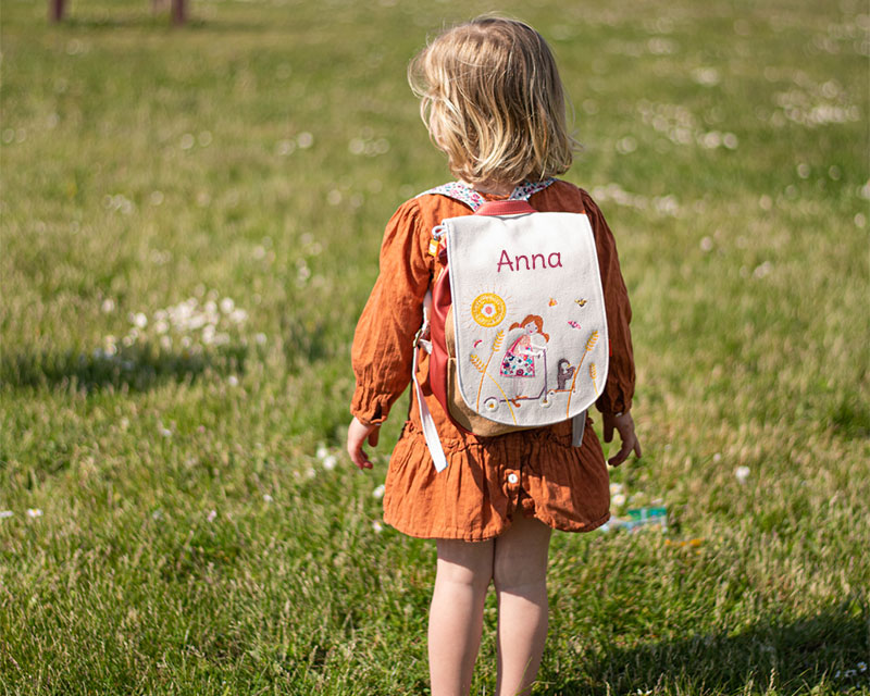 Sac à dos pour enfant personnalisé - La fille et la trottinette