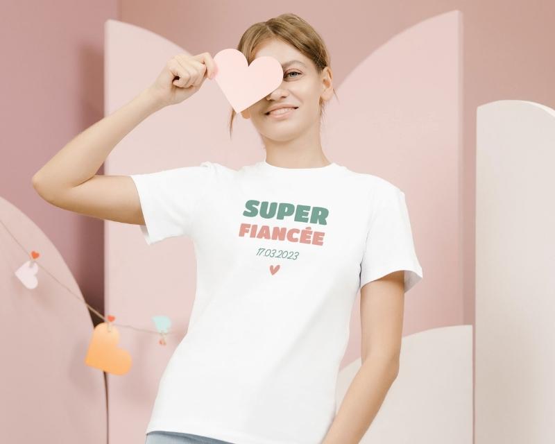 T-shirt femme personnalisé - Super Fiancée