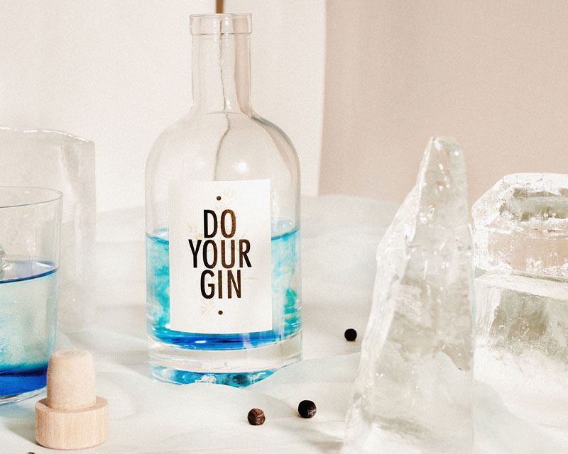 Kit de fabrication de gin et son verre personnalisé