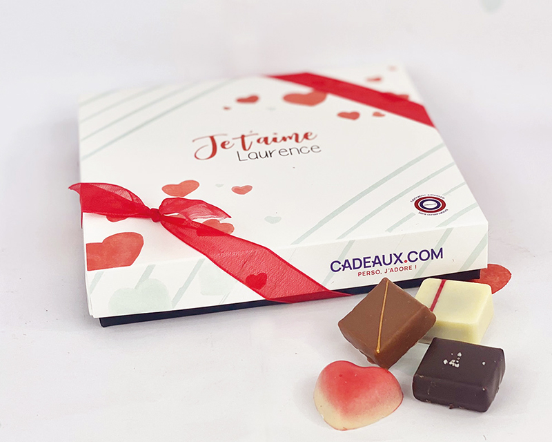 Coffret personnalisé de 25 chocolats - Amour