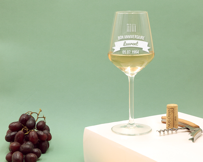 Verre à vin personnalisé - Bougies d'anniversaire
