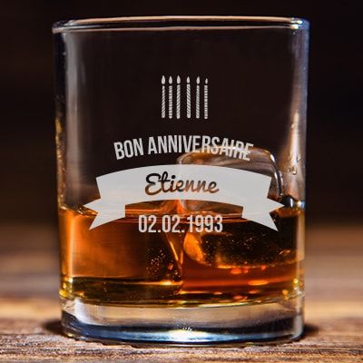 Verre A Whisky Personnalise Bougies D Anniversaire Cadeaux Com