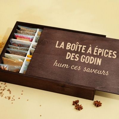 Grand coffret d'épices gravé Message - 36 épices du monde