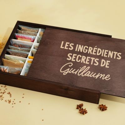 Grand coffret d'épices gravé Message - 36 épices du monde