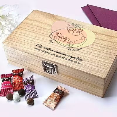 Coffret gravé de chocolats Monbana - Première Fête des Grands-mères