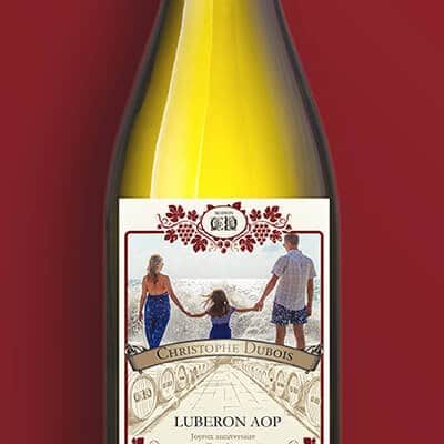 Bouteille de vin blanc personnalisée photo
