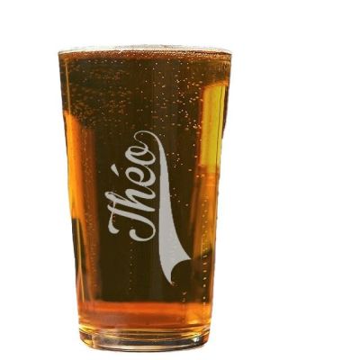 Verre à bière pinte personnalisé pour un Théo