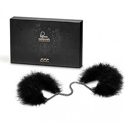 Menottes Plumes
