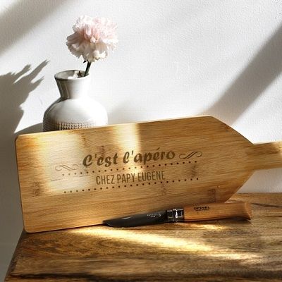 Planche apéro personnalisée en bois - Prénom