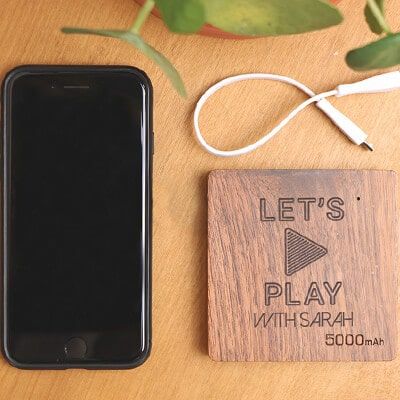 Batterie Externe en bois personnalisable 5000 mAh - Let's Play
