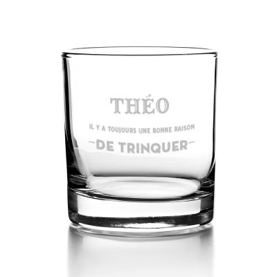 Verre à whisky personnalisé pour un Théo