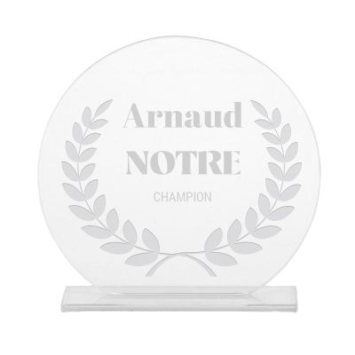 Trophée en verre personnalisé pour un Arnaud