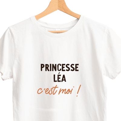 T-shirt blanc personnalisé pour une Léa