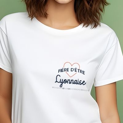 Tee shirt personnalisé femme - Fière d'être