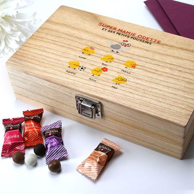 Coffret de chocolats Monbana personnalisé - Famille poussins