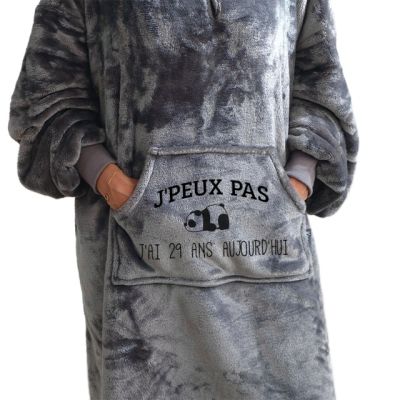 Plaid à capuche panda femme 29 ans