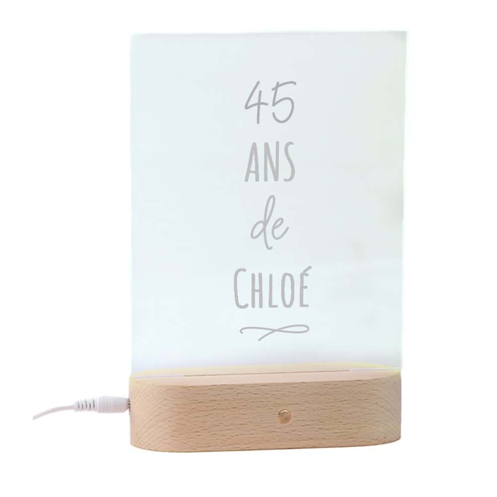 Lampe 3D plexi avec message femme 45 ans