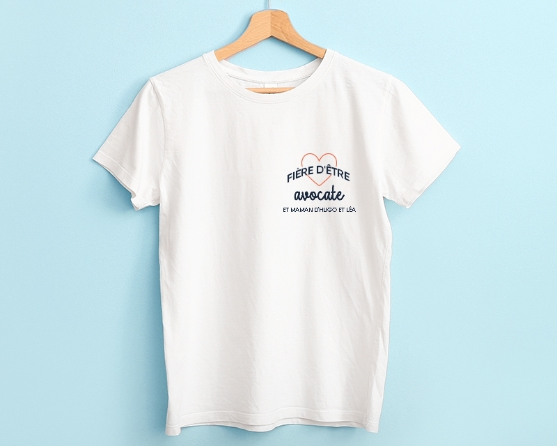T-shirt Femme personnalisable - Fière d'être avocate