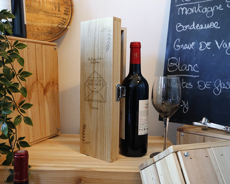 Caisse à vin gravée veux-tu être mon témoin ?