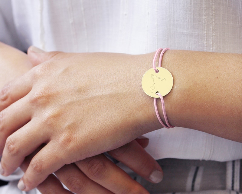 Bracelet cordon rose avec cœur en plaqué or personnalisable
