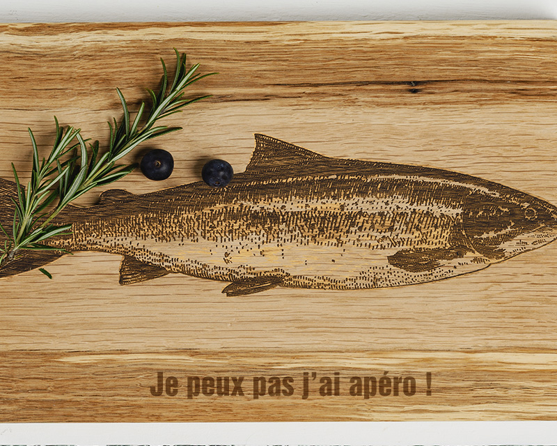 Planche à découper Personnalisable en bois de Chêne écossais - Saumon