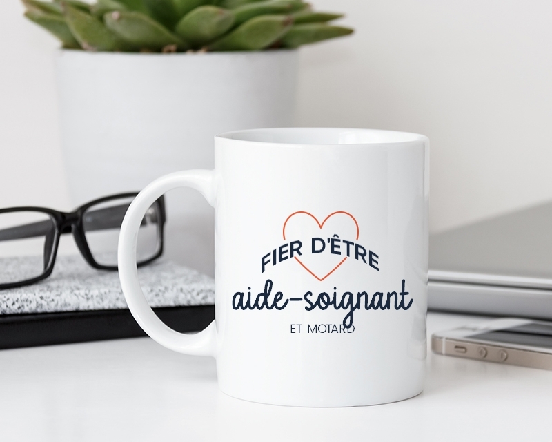 Mug personnalisable - Fier d'être aide-soignant