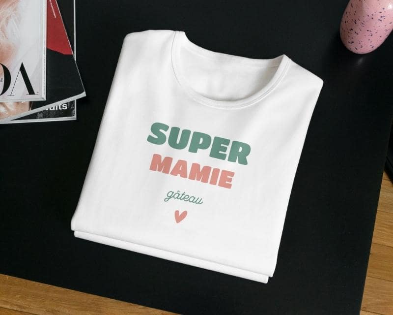 Tee shirt personnalisé femme - Super Mamie