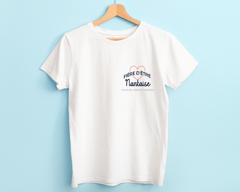 T-shirt Femme personnalisable - Fière d'être Nantaise