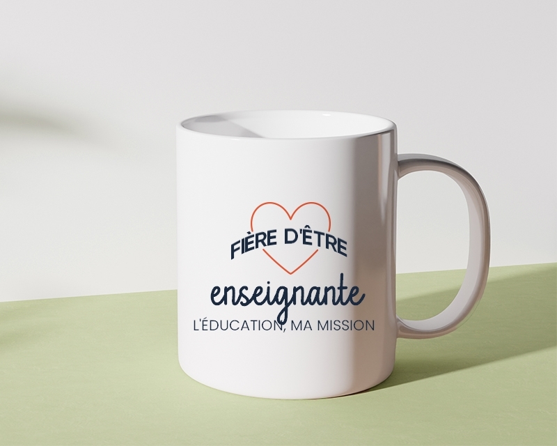 Mug personnalisable - Fière d'être enseignante