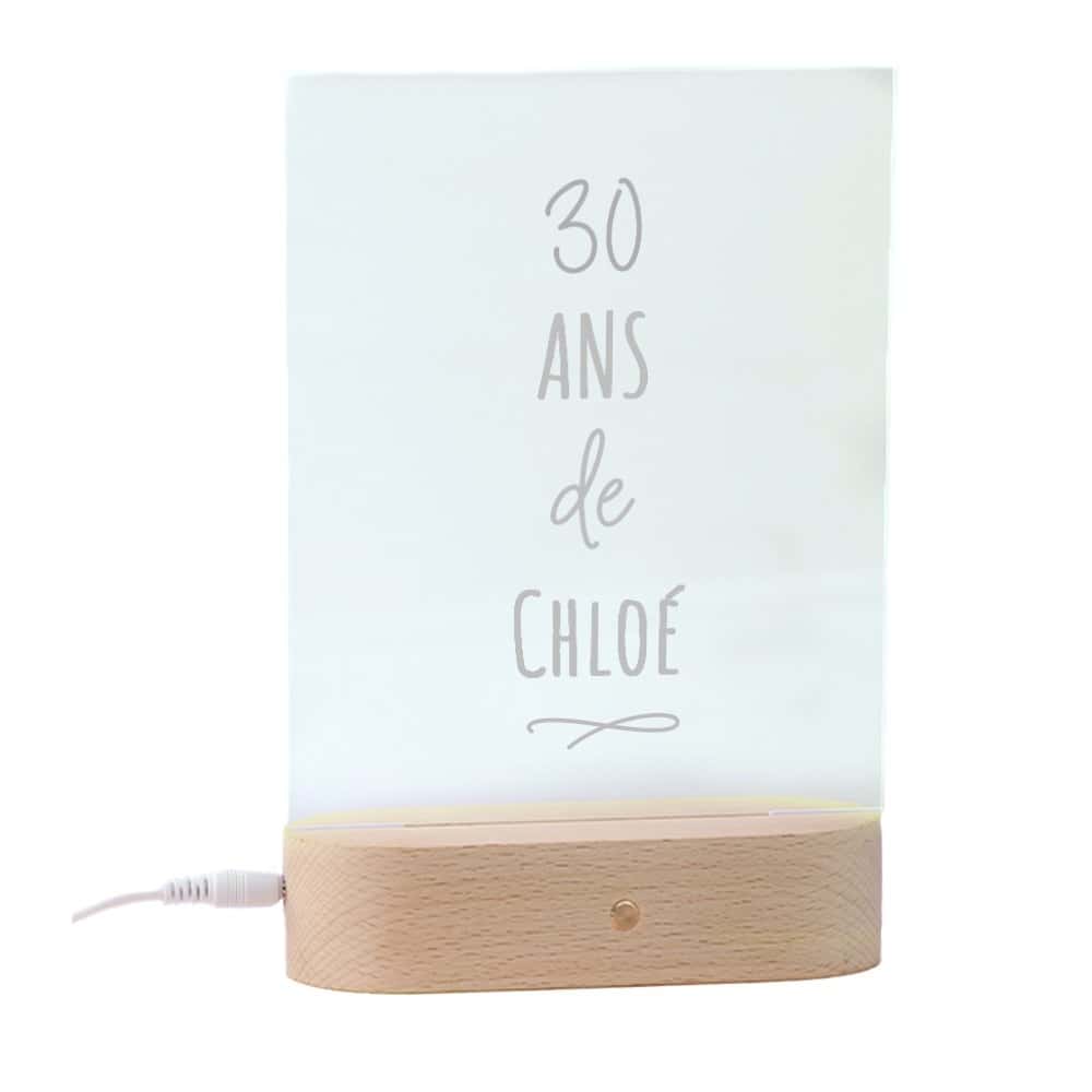 Lampe 3D plexi avec message femme 30 ans